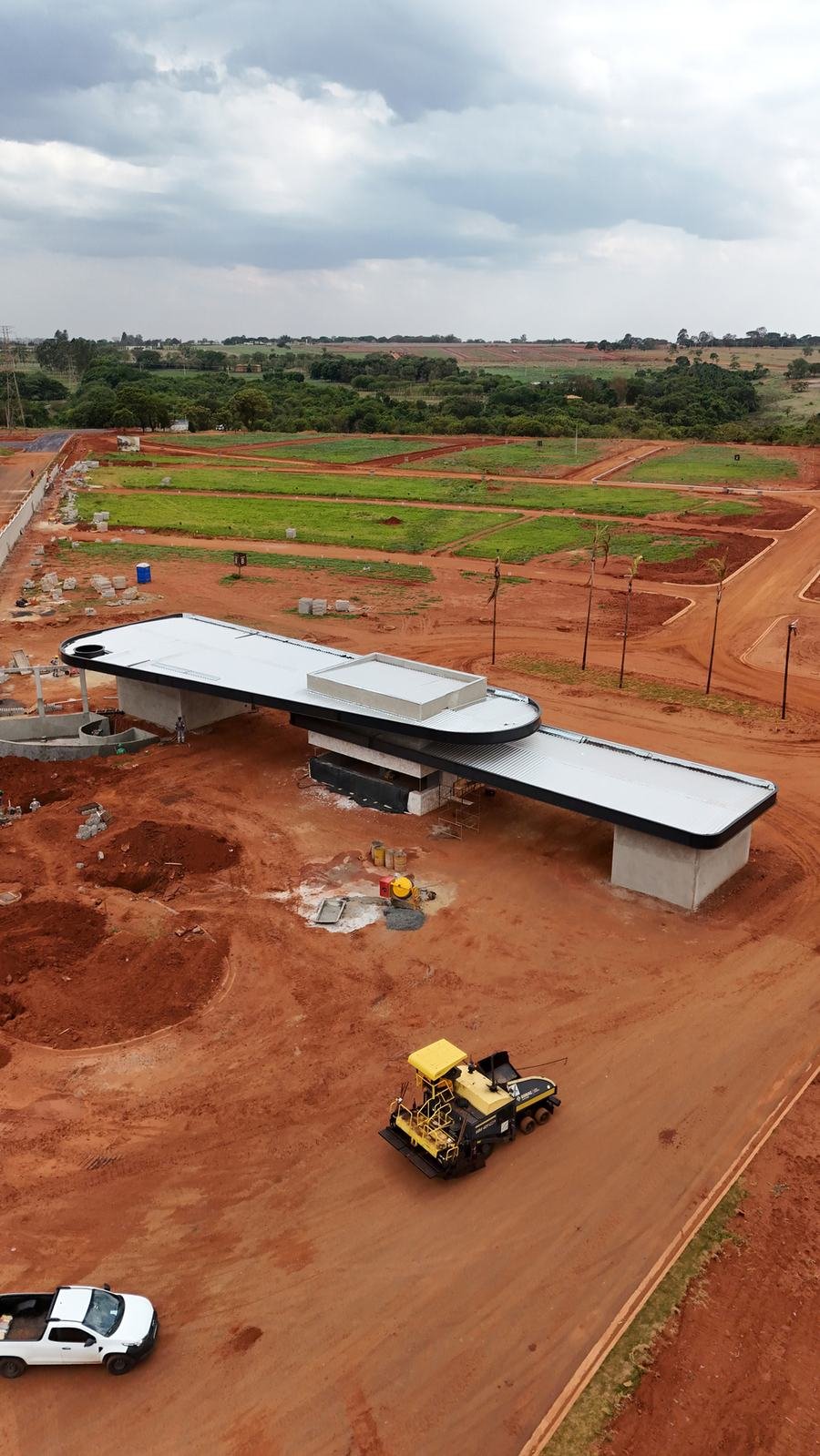 Jardins Jockey - cobertura curva finalizada